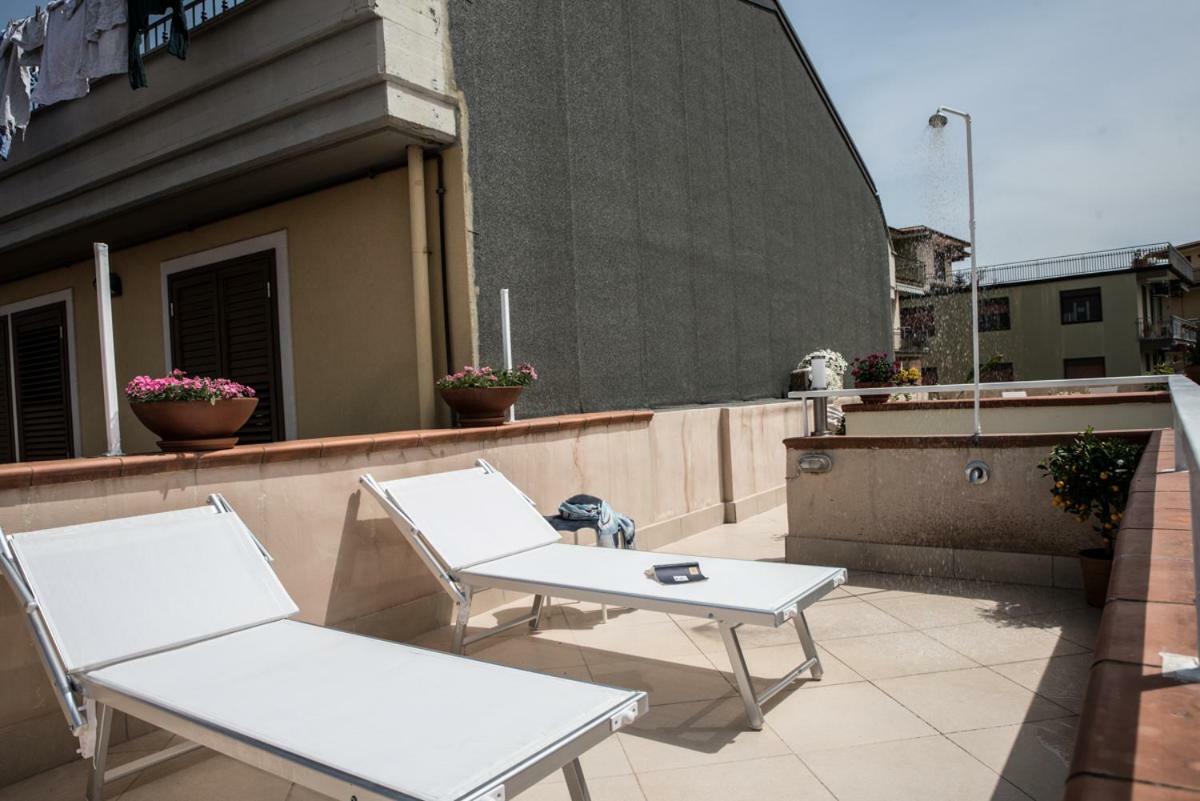 Apartamento Terrazzo Siciliano Riposto Exterior foto